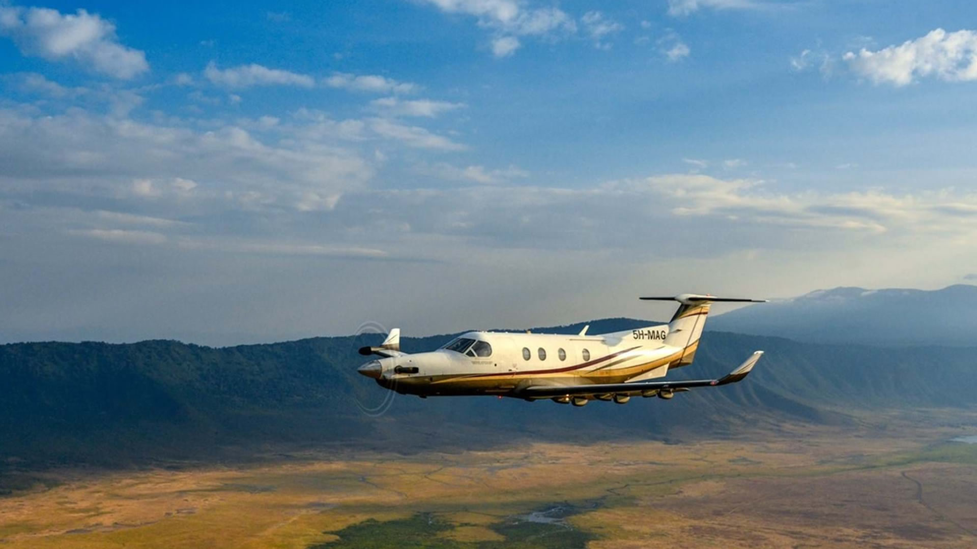 Luxury tented camp on a 6 day Tanzania northern circuit safari
